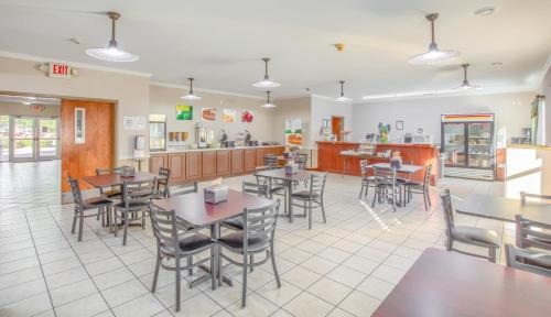 Restaurant, Quality Inn Gulf Shores Airport in Gulf Shores (AL) Restaurant, Quality Inn Gulf Shores Airport in Gulf Shores (AL)