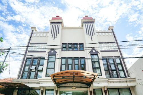 Esterno, Audah Syariah Residence Mitra RedDoorz near Suroboyo Monument Esterno, Audah Syariah Residence Mitra RedDoorz near Suroboyo Monument