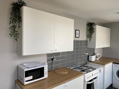 Kitchen, Luke Stays - Rokeby Street in Lemington Kitchen, Luke Stays - Rokeby Street in Lemington