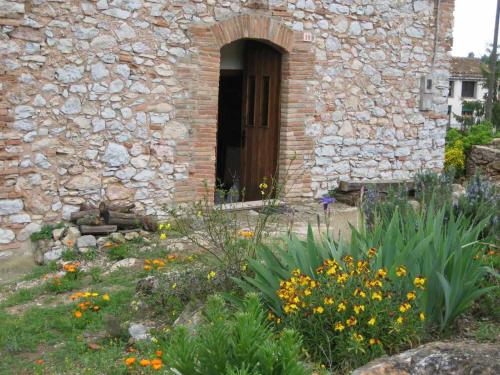 Casa Rural LEra in Torre De Fontaubella Casa Rural LEra in Torre De Fontaubella