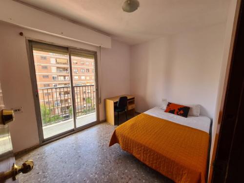 Apartemento grupo amigo o familias : blasco ibanez C