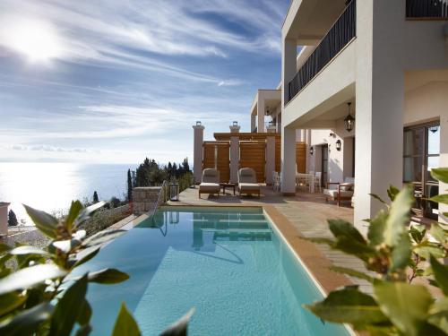 Balcony/terrace, Angsana Corfu Resort & Spa in Corfu Island Balcony/terrace, Angsana Corfu Resort & Spa in Corfu Island