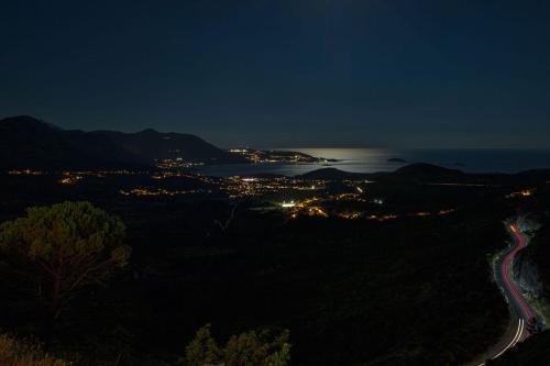 숙소 외관, Luxury Apartment Goja with private pool and Jacuzzi near Dubrovnik in 케플지나 숙소 외관, Luxury Apartment Goja with private pool and Jacuzzi near Dubrovnik in 케플지나