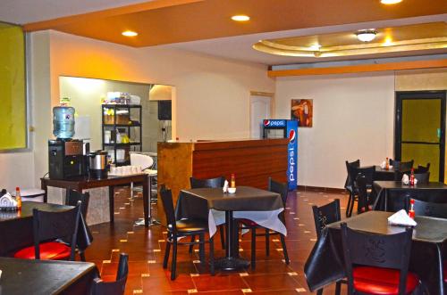 レストラン, Hotel Plaza Palmero in サン ペドロ スーラ レストラン, Hotel Plaza Palmero in サン ペドロ スーラ