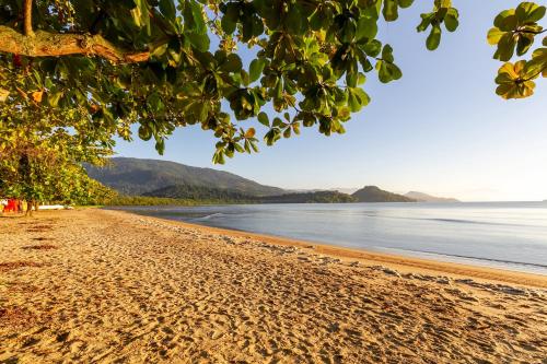 Beach, Calamar Flats Paraty in Jabaquara Beach, Calamar Flats Paraty in Jabaquara