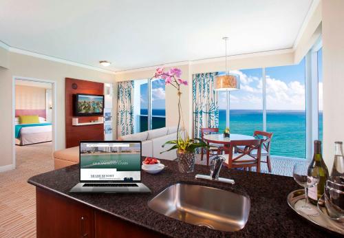 Chambre, Trump International Beach Resort in Miami Beach (FL) Chambre, Trump International Beach Resort in Miami Beach (FL)