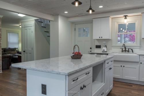 Restored 1881 Farm House in Kelet-Lenox Restored 1881 Farm House in Kelet-Lenox