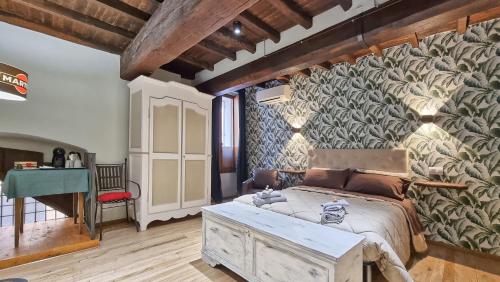 Habitación, Residenza dei Longobardi Affittacamere in Spoleto Habitación, Residenza dei Longobardi Affittacamere in Spoleto