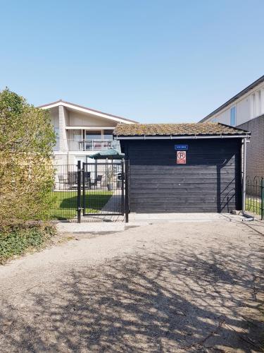 Ostreahof Gezin & Familie vakantiehuis aan strand en jachthaven in 金帕蘭 Ostreahof Gezin & Familie vakantiehuis aan strand en jachthaven in 金帕蘭