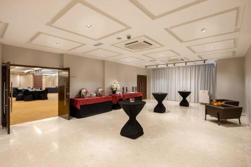 Rocana Hotel in Kuantan Rocana Hotel in Kuantan