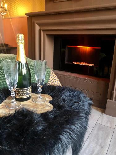 Instalaciones, Slapen bij Café de Concurrent (Slapen bij Cafe de Concurrent) in Vlissingen Instalaciones, Slapen bij Café de Concurrent (Slapen bij Cafe de Concurrent) in Vlissingen