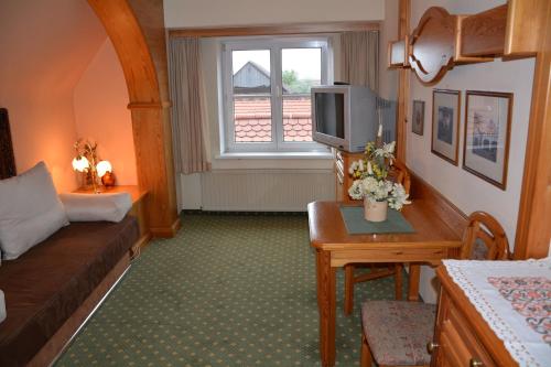 This photo about Hotel-Restaurant Fischer shared on HyHotel.com