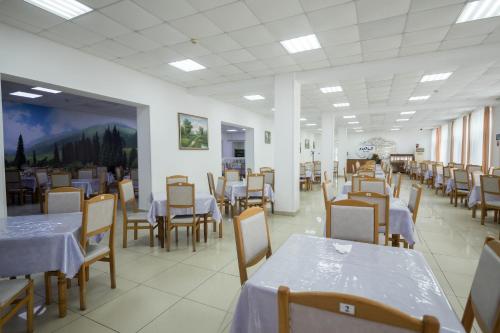 Restaurant, Санатории Известия in Adler Restaurant, Санатории Известия in Adler