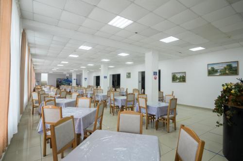 Restaurant, Санатории Известия in Adler Restaurant, Санатории Известия in Adler