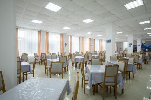 Restaurant, Санатории Известия in Adler Restaurant, Санатории Известия in Adler