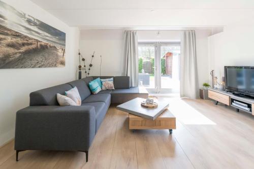 Vakantiehuis op Villapark Oesterbaai aan zee , met speeltuin grenzend aan de tuin in Verspreide huizen Wemeldinge Vakantiehuis op Villapark Oesterbaai aan zee , met speeltuin grenzend aan de tuin in Verspreide huizen Wemeldinge