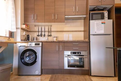 Apartamento Turístico Snow Boutique (Apartamento Turistico Snow Boutique) in Camarena De La Sierra Apartamento Turístico Snow Boutique (Apartamento Turistico Snow Boutique) in Camarena De La Sierra