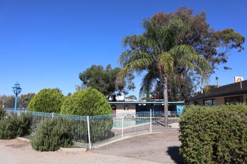 Capri Motel in Balranald Capri Motel in Balranald