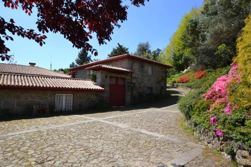 This photo about Quinta De Cima De Eiriz shared on HyHotel.com