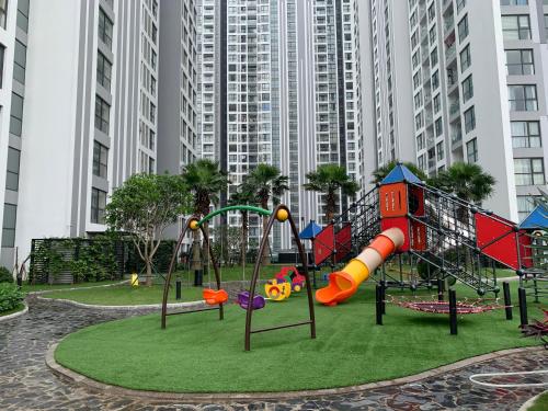 Playground, Aspaces Serviced Apartments - Vinhomes West Point in Tu Liem District Playground, Aspaces Serviced Apartments - Vinhomes West Point in Tu Liem District