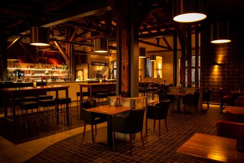 Ресторан, Hostel am GUTERBAHNHOF in Нойбранденбург Ресторан, Hostel am GUTERBAHNHOF in Нойбранденбург