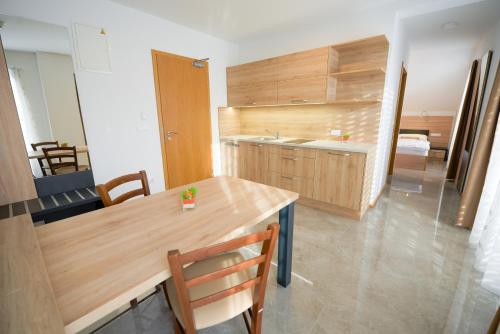 Удобства, HOTEL BARON in Блед Удобства, HOTEL BARON in Блед