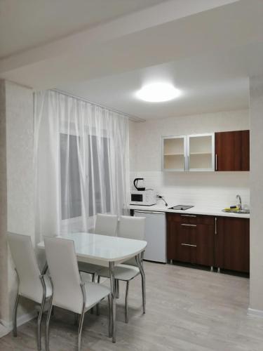 Apartments on Dubrovinskogo in Krasnoyarsk Apartments on Dubrovinskogo in Krasnoyarsk