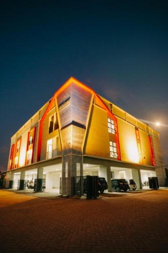 D'Paragon Kalijudan near Blockbuster Museum Surabaya D'Paragon Kalijudan near Blockbuster Museum Surabaya