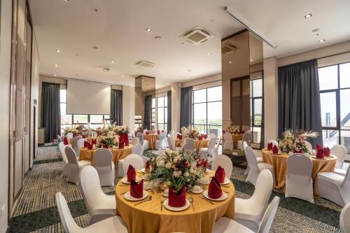 Banquet hall, D ELEGANCE GRAND BANDAR SERI ALAM in Masai Banquet hall, D ELEGANCE GRAND BANDAR SERI ALAM in Masai