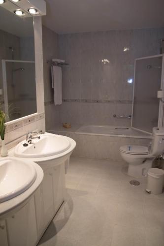 This photo about ELE Hotel Puerta de Monfrague shared on HyHotel.com