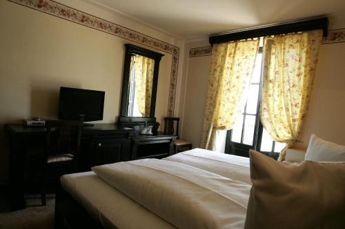 This photo about Pension Donna Ana shared on HyHotel.com