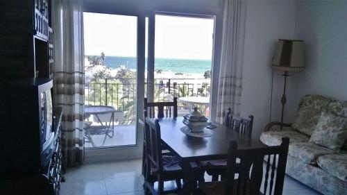 المرافق, 1 MII 507 TI-Bonito estudio vista mar playa de La Fosca in Sant Joan de Palamos المرافق, 1 MII 507 TI-Bonito estudio vista mar playa de La Fosca in Sant Joan de Palamos