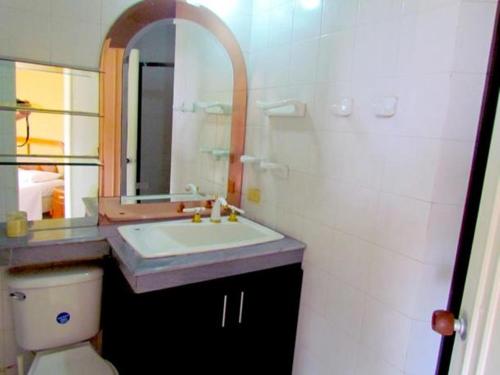 This photo about Apartamentos Real - Cerca al Mar shared on HyHotel.com