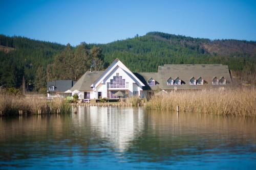 This photo about Hotel Marina Vichuquen shared on HyHotel.com