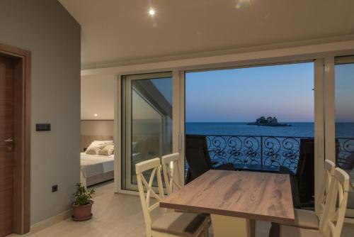 Balkon/teras, SYMPHONY in Petrovac Balkon/teras, SYMPHONY in Petrovac