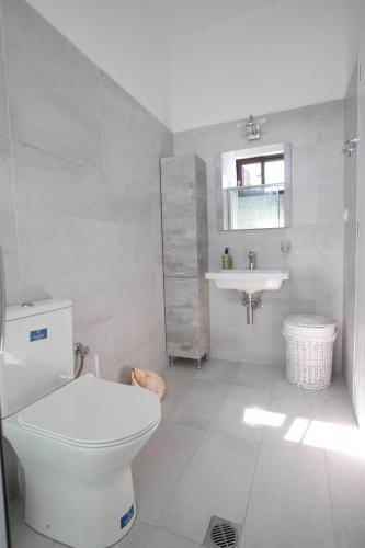 Bathroom, MELITI in Skoutarion Bathroom, MELITI in Skoutarion