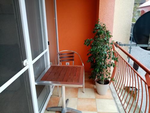Balcony/terrace, Riell Apartman in Hévíz Balcony/terrace, Riell Apartman in Hévíz