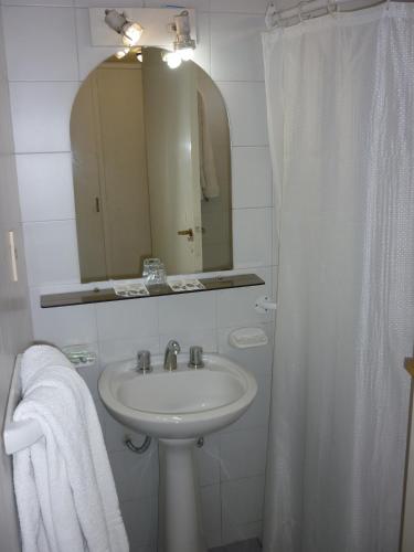 Баня, Hotel Puerta del Sol in Мендоса Баня, Hotel Puerta del Sol in Мендоса