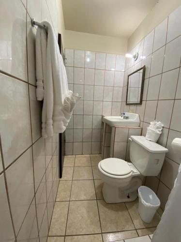 Pearl Point Hotel in Puerto Penasco Pearl Point Hotel in Puerto Penasco