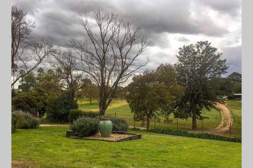 Victoria House- Great location in Corowa Victoria House- Great location in Corowa