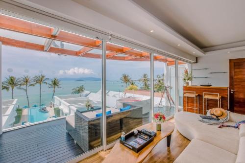 The Privilege Hotel Ezra Beach Club in Bo Phut The Privilege Hotel Ezra Beach Club in Bo Phut
