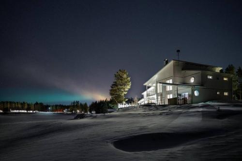 Vista exterior, Modern & luxury 8p villa with 25 sqm SPA and stunning views and private surroundings in Lulea Suburbs Vista exterior, Modern & luxury 8p villa with 25 sqm SPA and stunning views and private surroundings in Lulea Suburbs