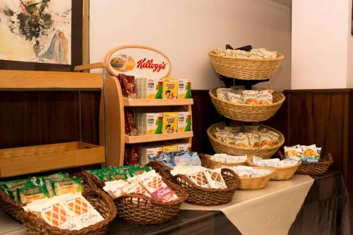 Food and beverages, Hotel California in Ariccia Food and beverages, Hotel California in Ariccia