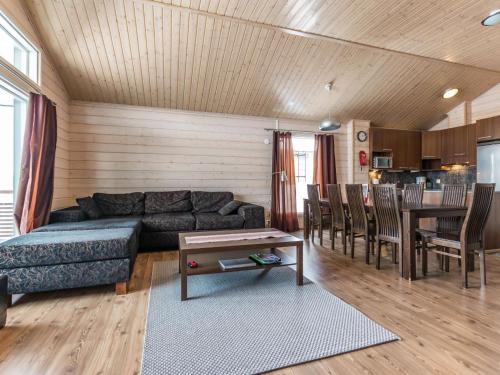 Holiday Home Hallan karhu c- paritalo by Interhome in Hyrynsalmi Holiday Home Hallan karhu c- paritalo by Interhome in Hyrynsalmi