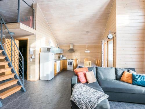 Holiday Home Rinteenkotka cottage by Interhome in Hyrynsalmi Holiday Home Rinteenkotka cottage by Interhome in Hyrynsalmi
