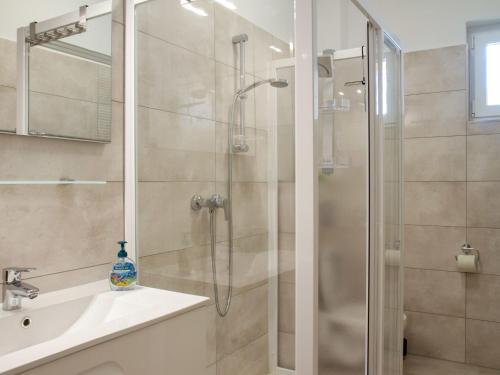 Holiday Home Francois by Interhome in Balatonbereny Holiday Home Francois by Interhome in Balatonbereny