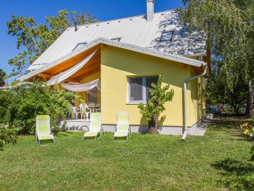 Holiday Home Francois by Interhome in Balatonbereny Holiday Home Francois by Interhome in Balatonbereny