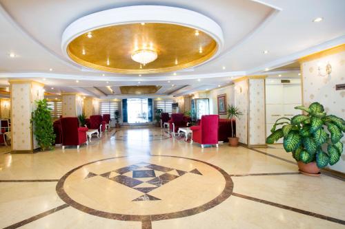 Фойє, Sahil Martı Hotel in Мерсін Фойє, Sahil Martı Hotel in Мерсін