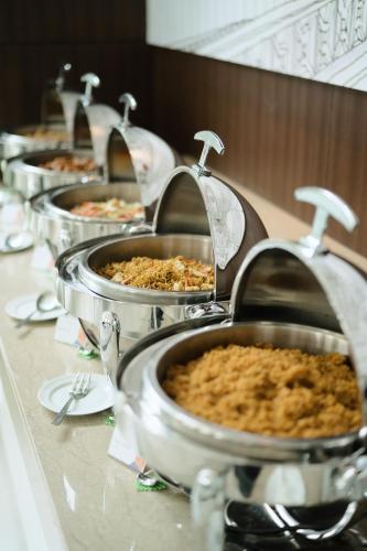 Food and beverages, Amaris Hotel Slipi in Slipi Food and beverages, Amaris Hotel Slipi in Slipi