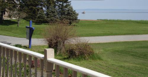 This photo about Tidal Watch Inn shared on HyHotel.com